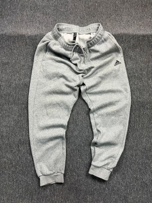 Серые Спортивные штаны Adidas оригинал Размер М