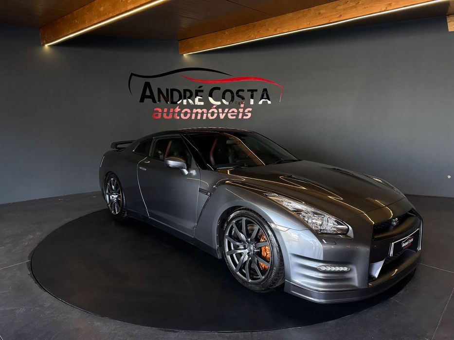 Nissan GT-R 3.8 V6 Black Edition