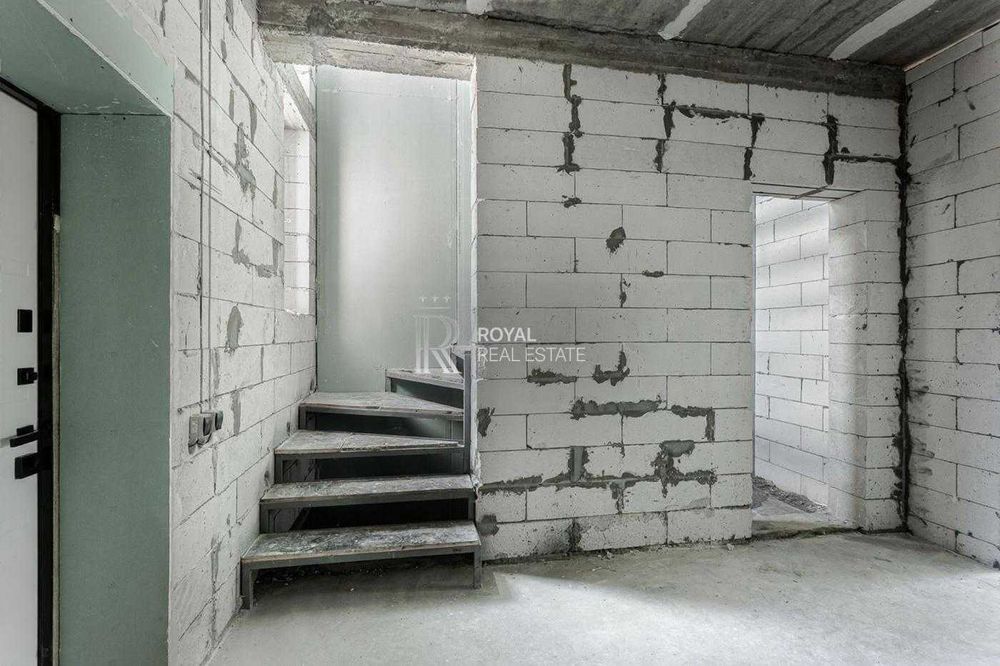 Продаж Таунхаус Гатне 180 м² 3 сотки 3 кімнати Бомбосховище Двір 50 м² 2 паркомісця 20 хв до метро Теремки