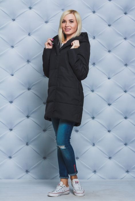 Демісезонна куртка з капюшоном versal / пальто