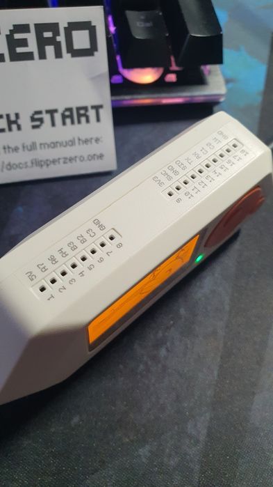 Flipper Zero - Electronic multi tool