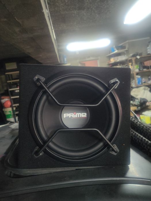Subwoofer com amplificador