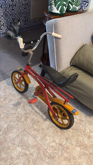Bicicleta antiga Sóbrinca 710
