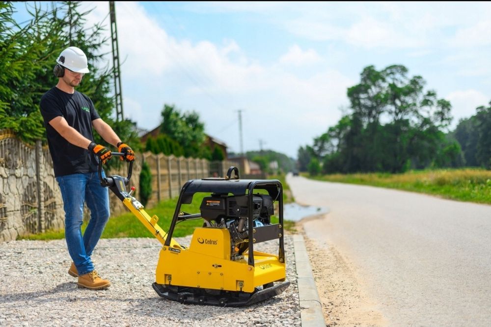 Zagęszczarka Cedrus CEDZG05 z rewersem hydraulicznym 260kg