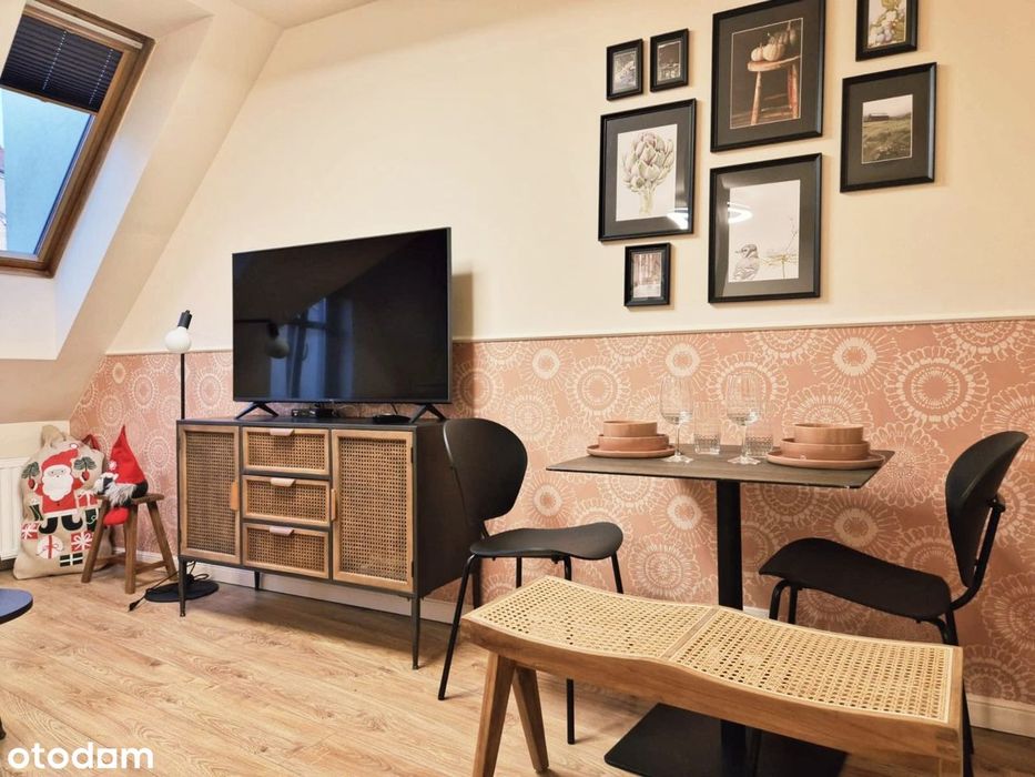 Gotowiec inwestycyjny w centrum Jeleniej Góry | Booking 9,9|LUX - Widok 6