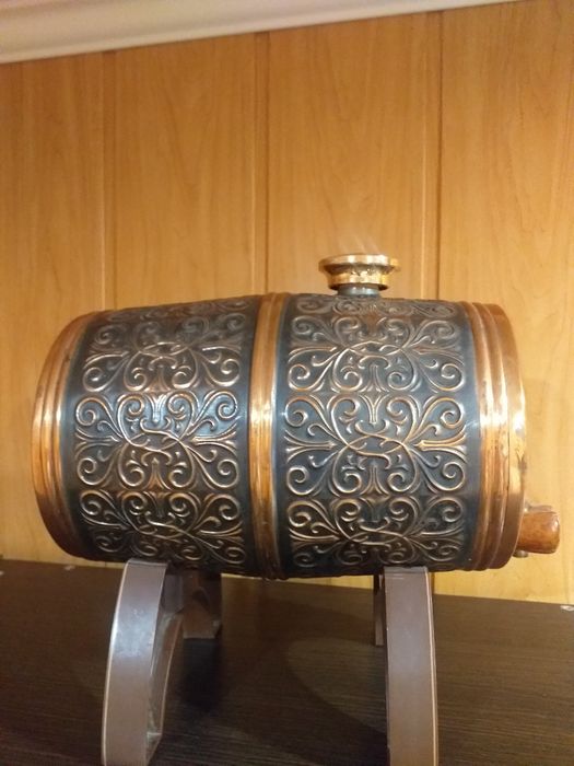 Продам боченок пр-ва СССР+ШТОФ -БУДИЛЬНИК