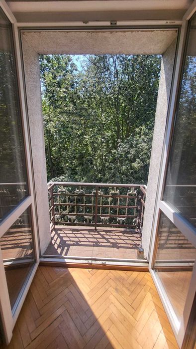 Przestronne | 2 pokoje | Balkon | Blisko centrum | osobna kuchnia