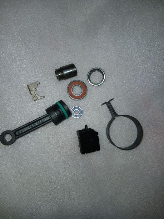 Запчастини перфоратора bosch.