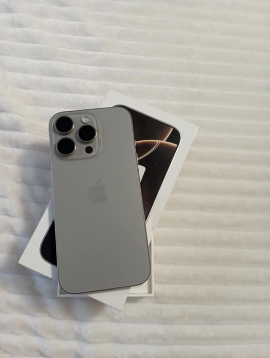 iPhone 16 Pro 128G tytan naturalny