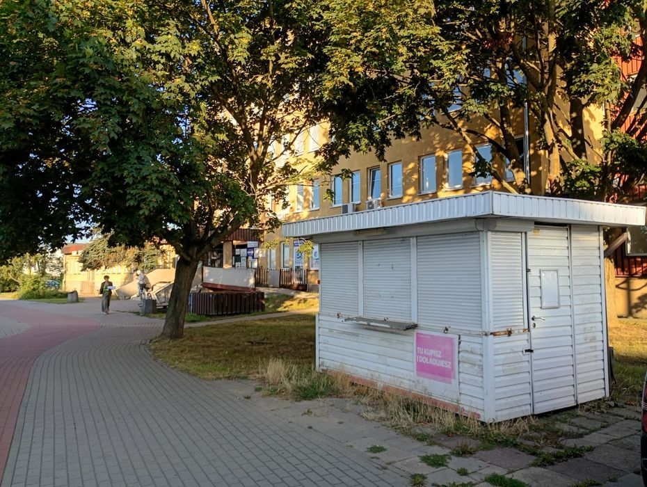 Wynajmę kiosk...