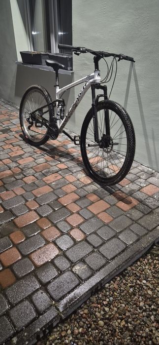 Rower MTB Messera 29 złożony