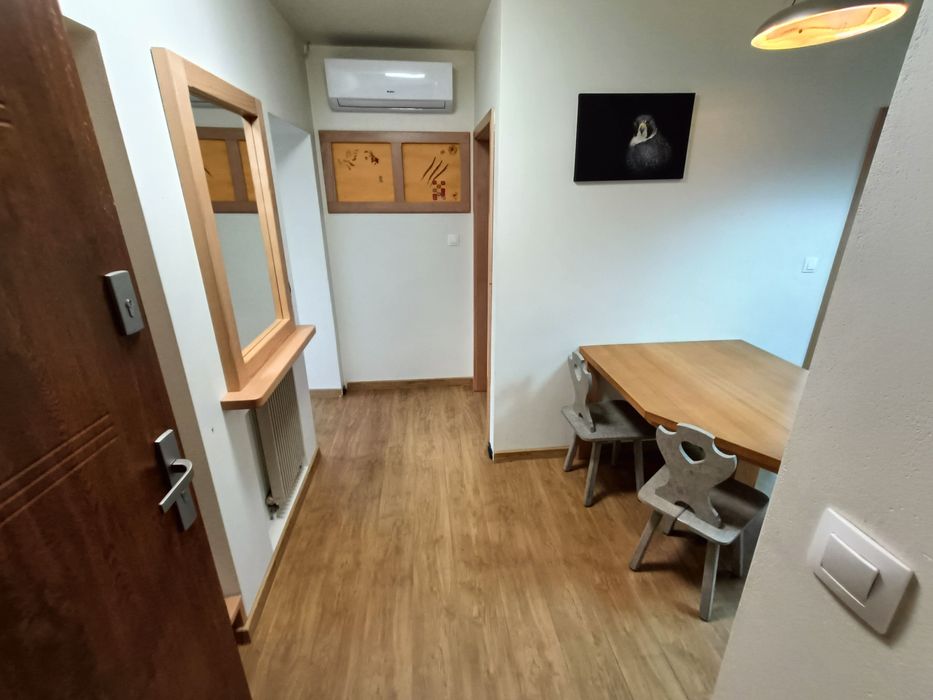2-pokojowe mieszkanie 52 m² z klimatyzacją