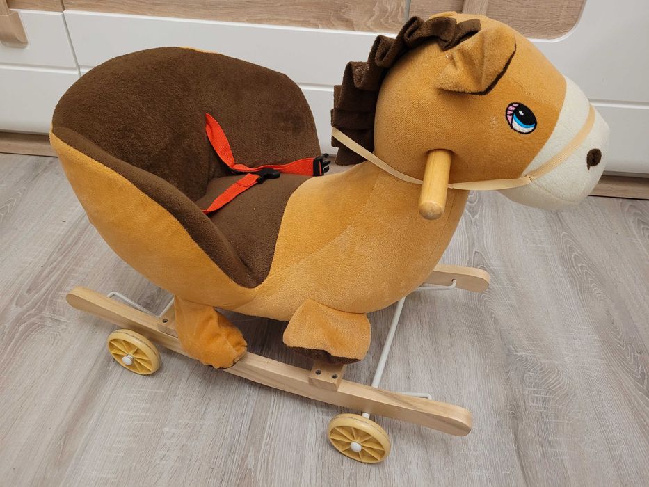 Koń konik na biegunach 2w1 jeździk na kołach