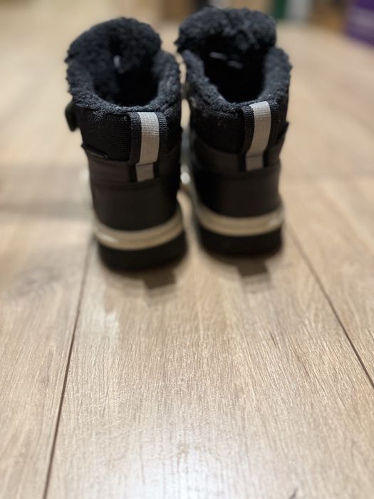 Зимові ботінки H&M