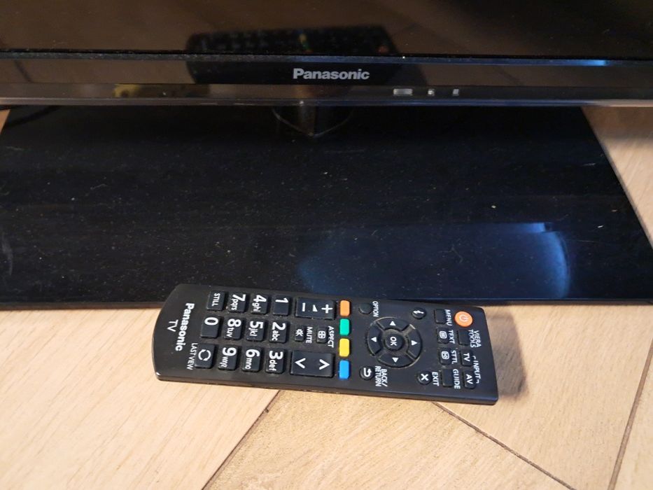 Panasonic lcd tv Tx-L39 EM6E