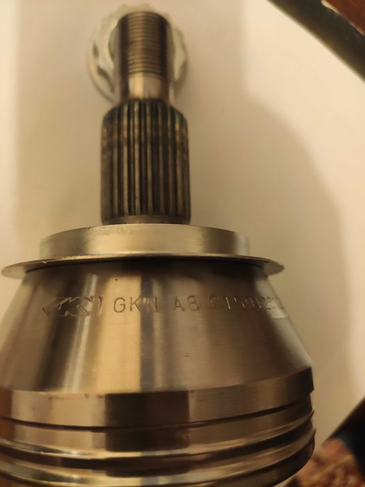 Шрус зовнішний передній на Mercedes B-class (W 245) 200 CDI