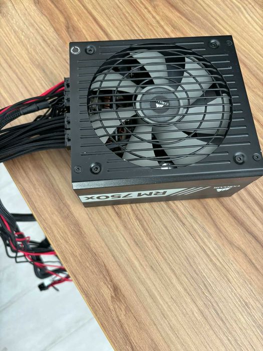 corsair rm750x 80 plus gold