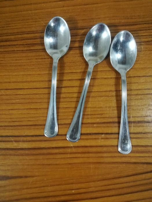łyżeczki do herbaty z PRL. Inox   18/C