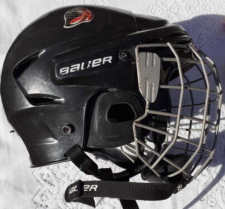 Захисний шолом BAUER