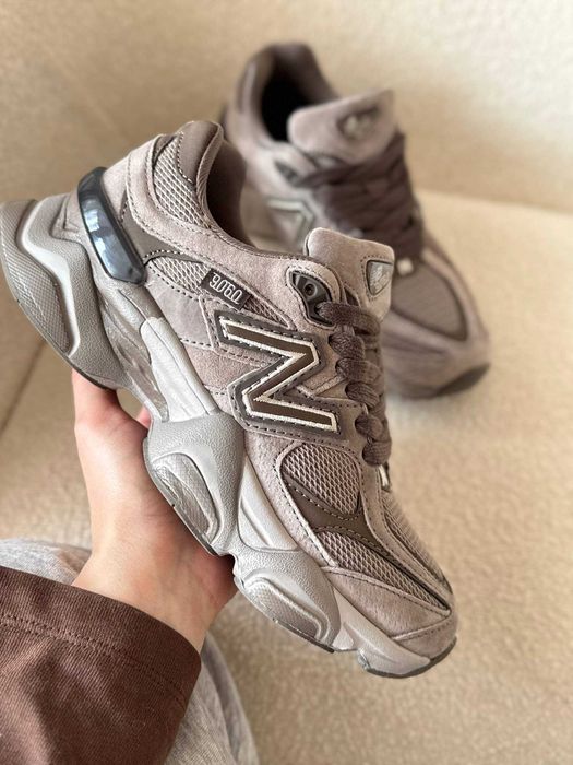 New Balance 9060 Brown Жіночі кросівки НБ трендовий колір 2026