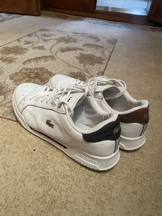 Продам кросівки  Lacoste 43 розмір