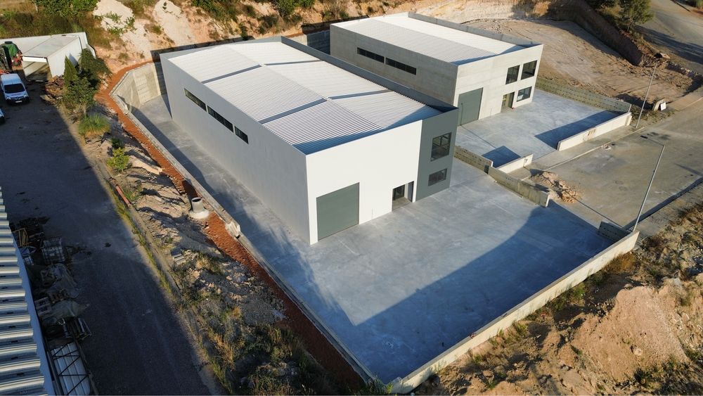 Armazem novo para arrendamento - Torres Vedras