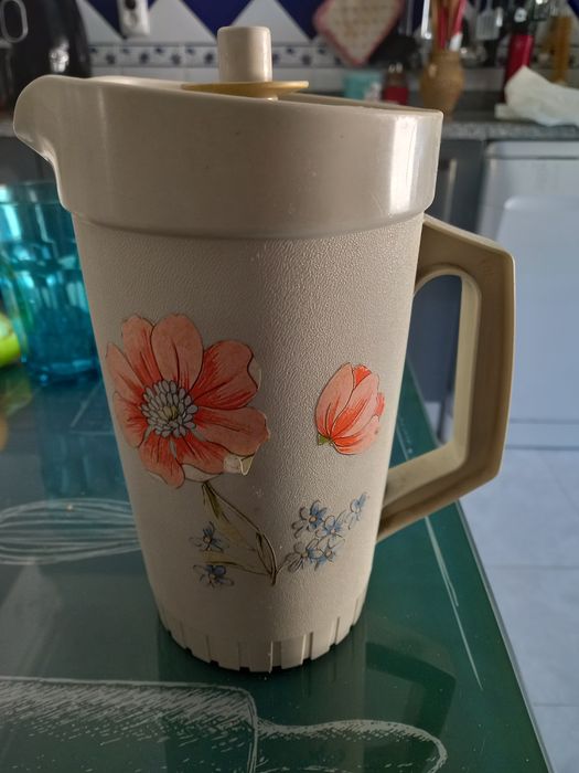 Caixa e jarro tapperware vintage