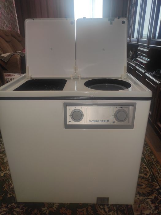 Продам стиральную машинку полуавтомат
