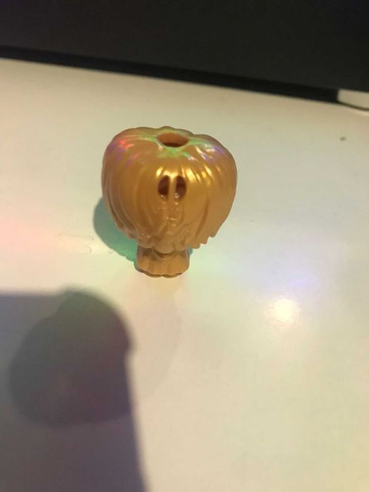 Harry Potter dourado (kinder joy)
