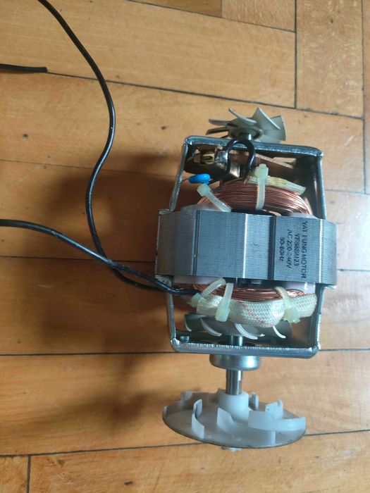 SPRAWNY silnik z robota planetarnego sencor 450W,  220-24-V ~ 50-60Hz