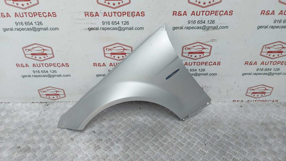 Guarda Lamas Frente Frontal Esquerdo Mercedes Class C W204 Original