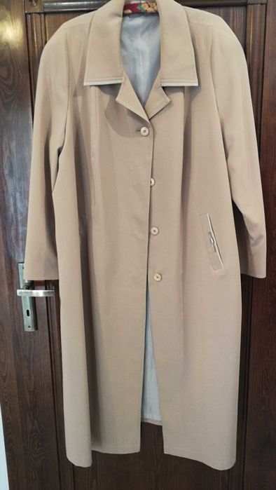 Płaszcz beżowy, lekki, XXXL
