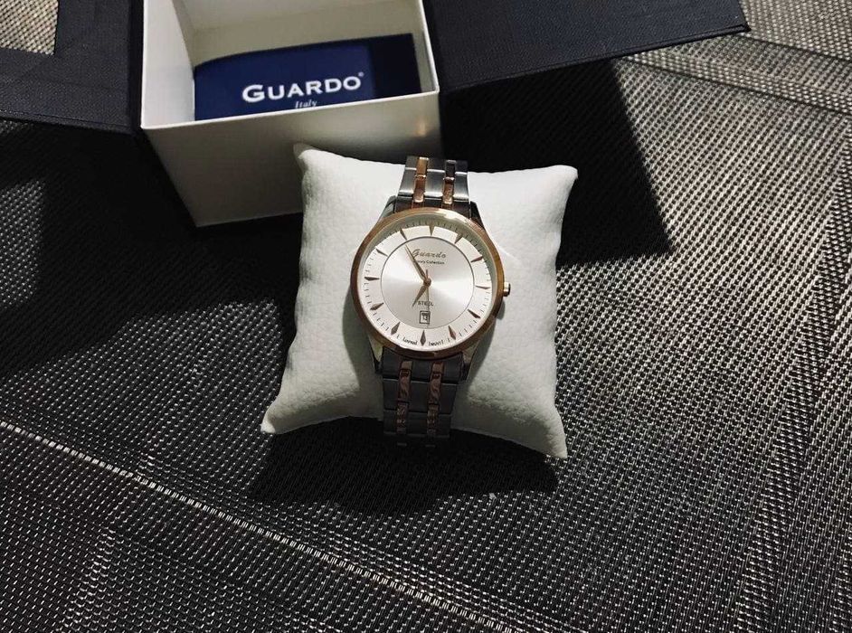 Часы мужские, Италия