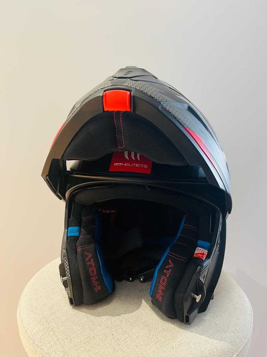 Szczękowy kask motocyklowy MT Atom 2 SV