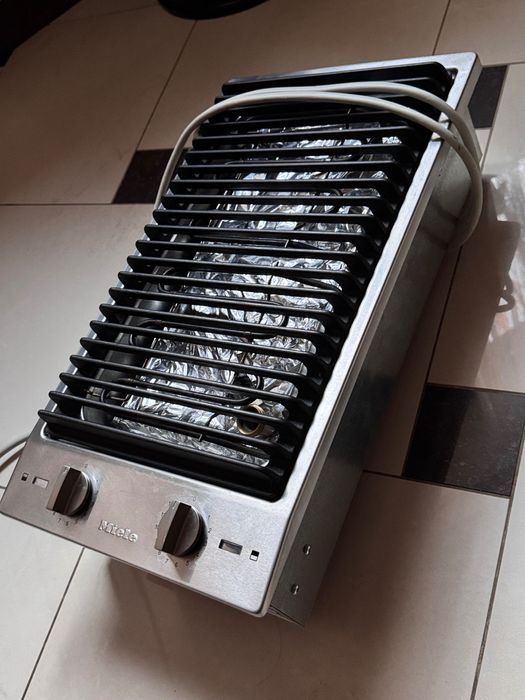 Гриль Miele CS 1312 BG нерж.сталь