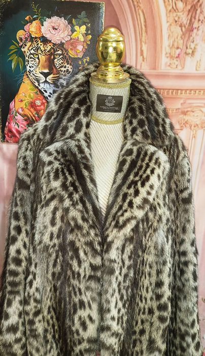 EuMereço! Casaco pelo autêntico Gato Selvagem