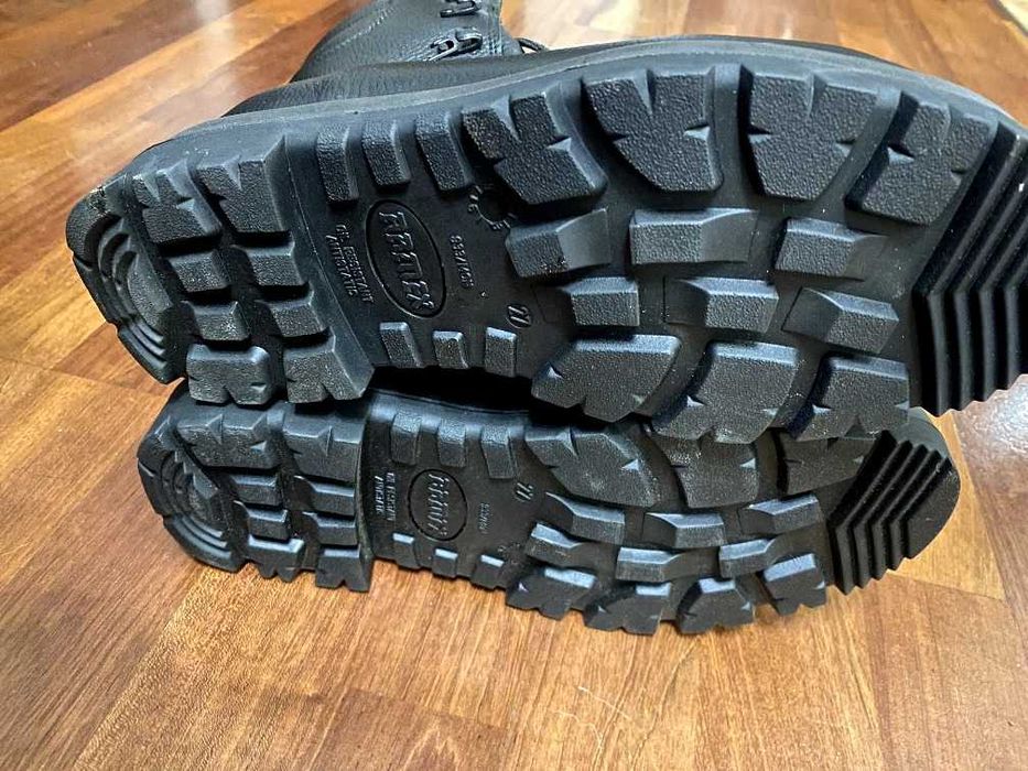 Wojskowe buty zimowe wzrór 933/MON - nieużywane