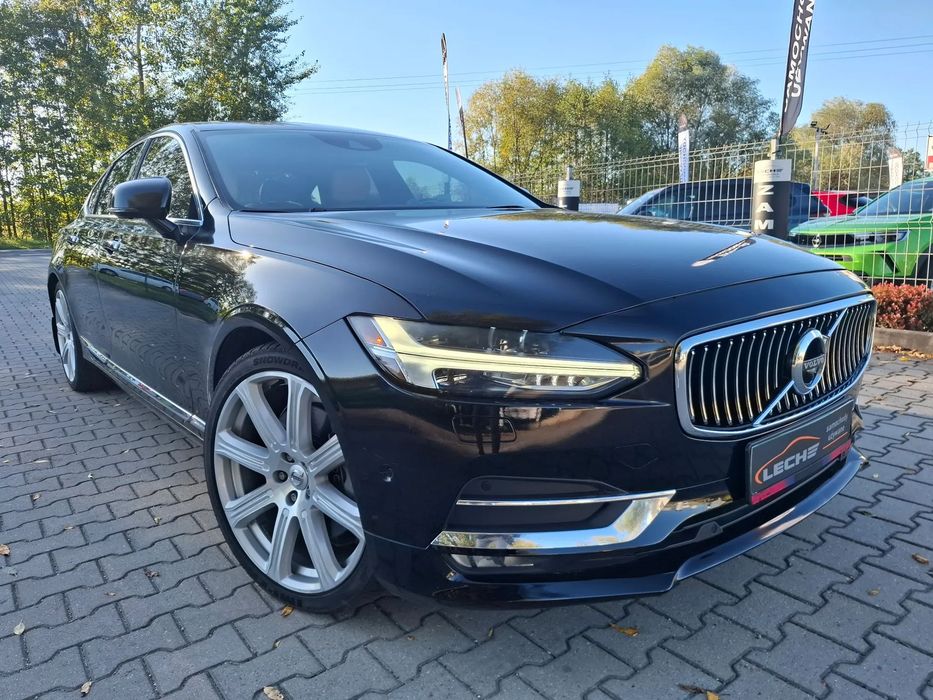 Volvo S90