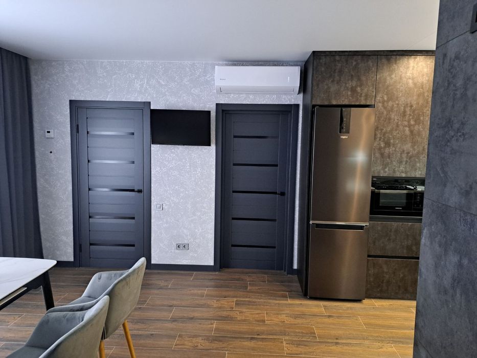 Окремий будинок на Макарова.