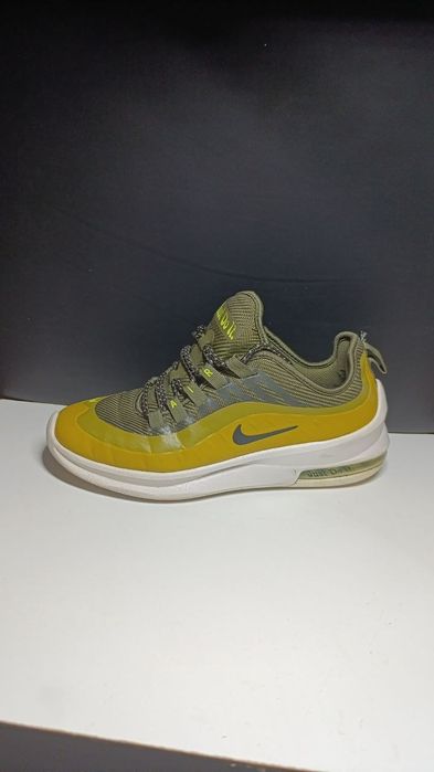 Кроссовки Nike женские