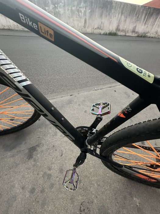 bicicleta em com estado