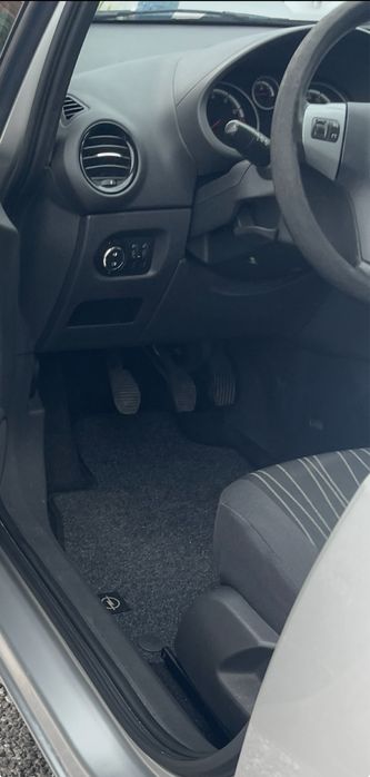 Opel Corsa D - Em otimo estado
