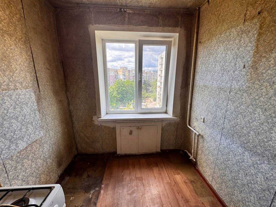 Продам 1 квартиру Тополь -2