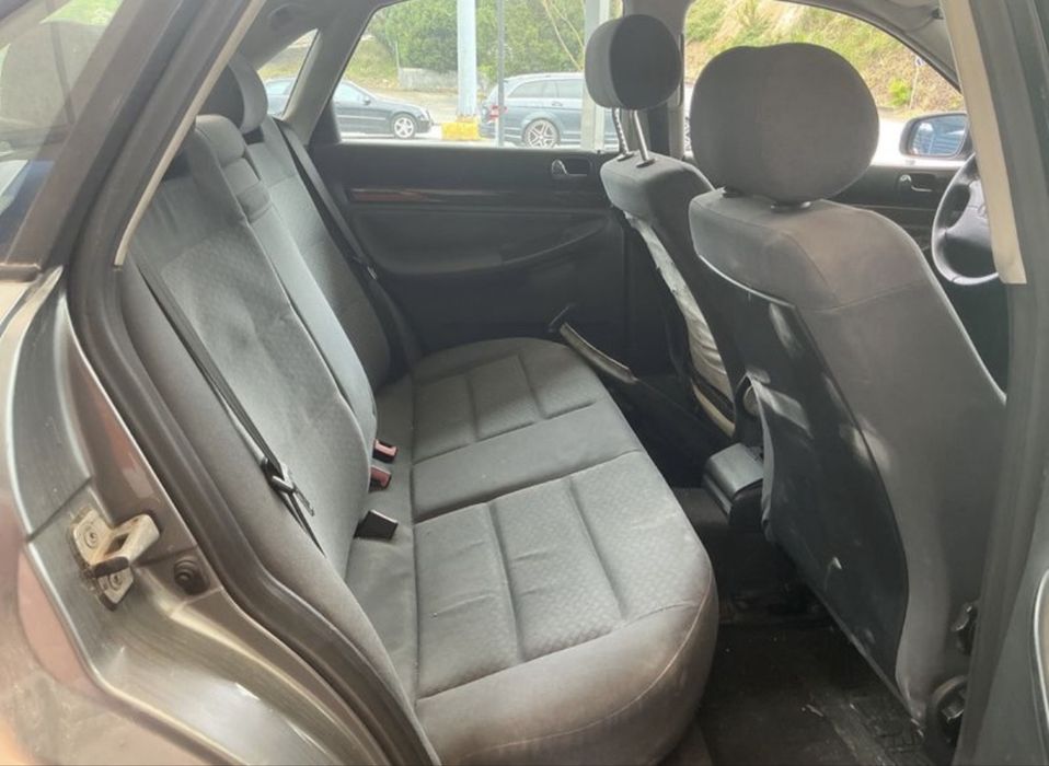 Audi A4 1.6 Gasolina
