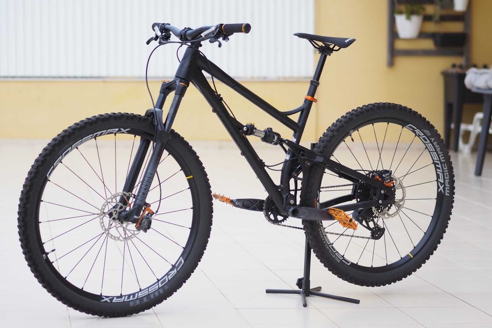 Bicicleta Banshee Phantom
