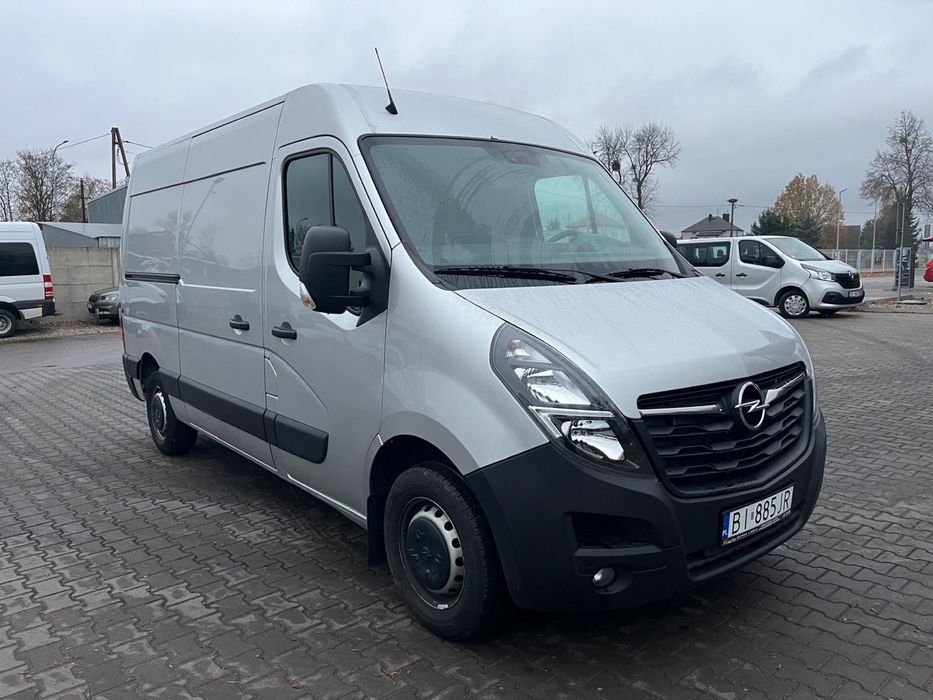 Wypożyczalnia wynajem busów, aut dostawczych i osobowych