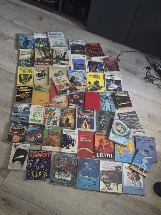 Książki science fiction fantasy 48 sztuk