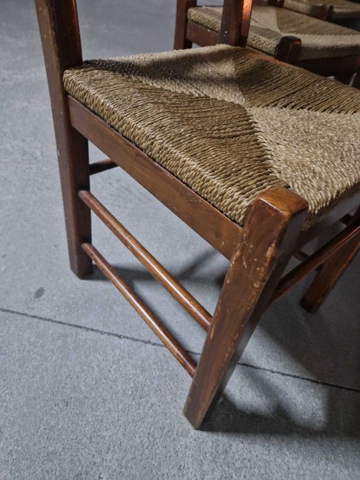 Conjunto de 4 cadeiras rústicas