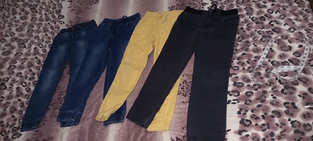 Джинсы,штаны в школу на мальчика