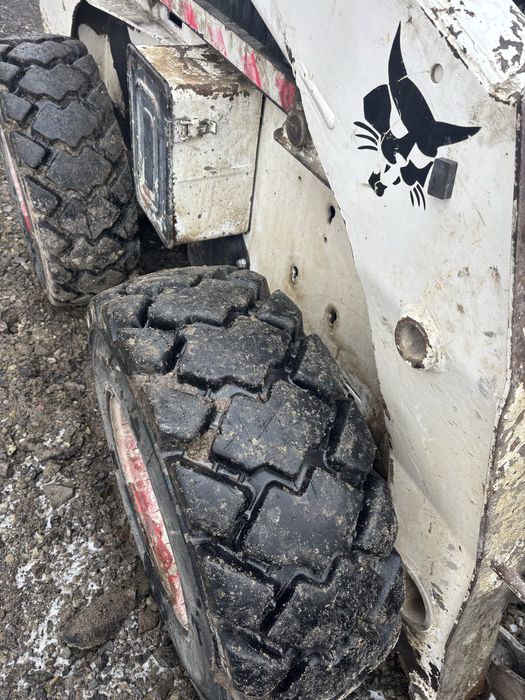 Бобкат S300 продам